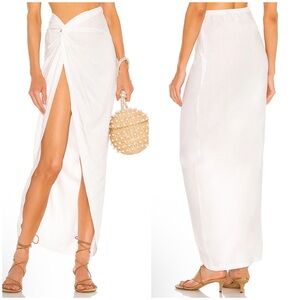 OW Collection X REVOLVE Iris Skirt in White Size S